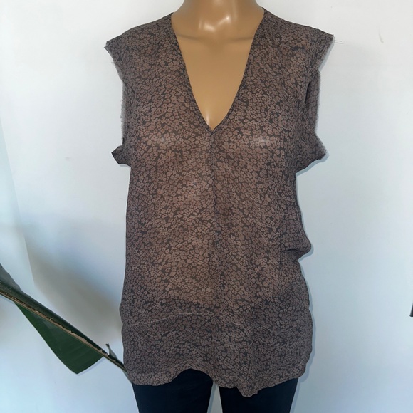 11 Tops Bundle: Cherry, Berry, Terra Cotta Tops - Picture 12 of 16